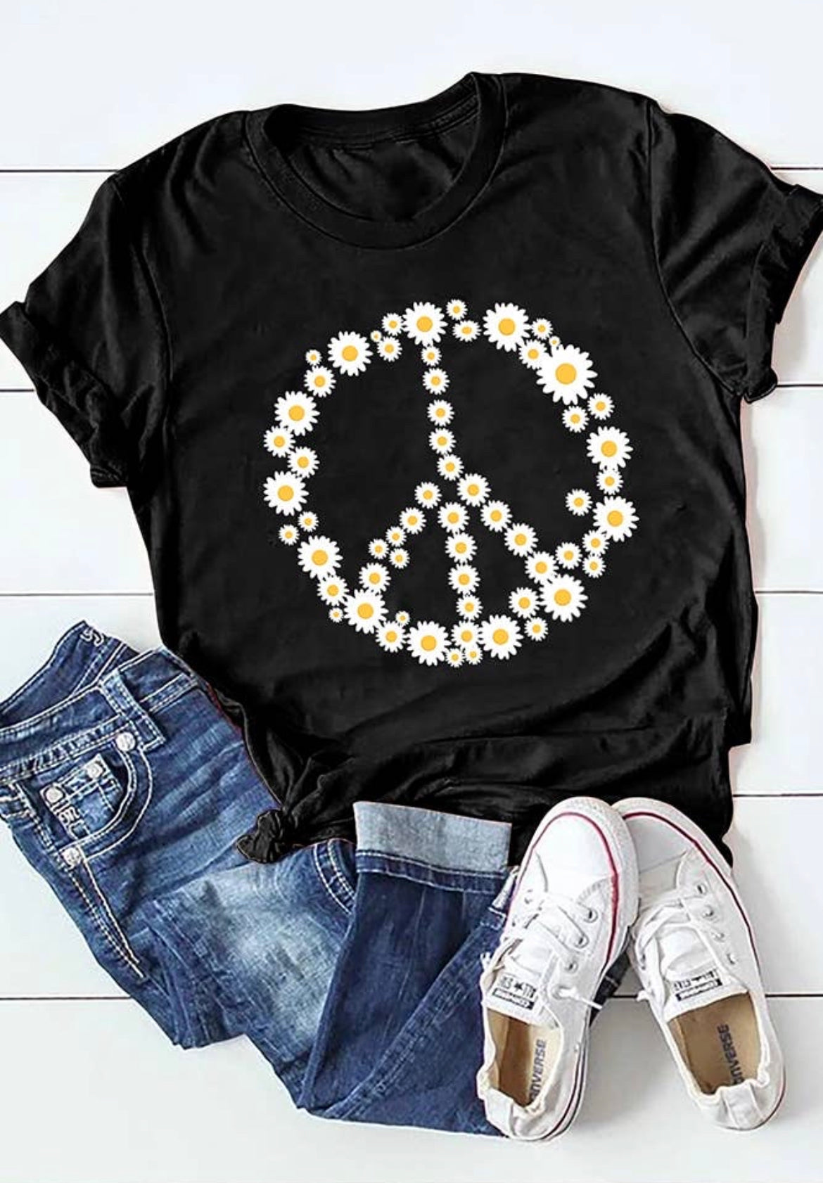 Daisy Printed Graphic Tee